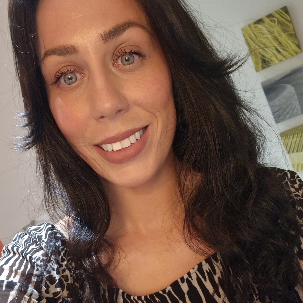Meet your Posher, Charlotte